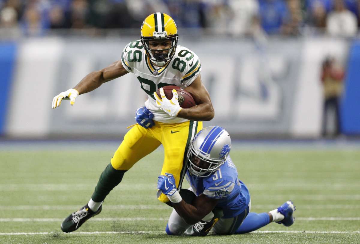 Clark with a regular season finale reception against the Lions